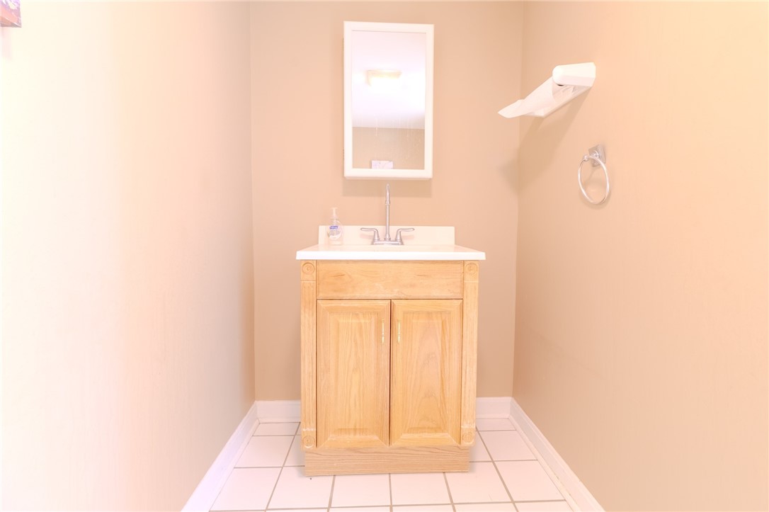 Penn Twp, Pennsylvania 15642, United States, ,Commercial,Active,173805