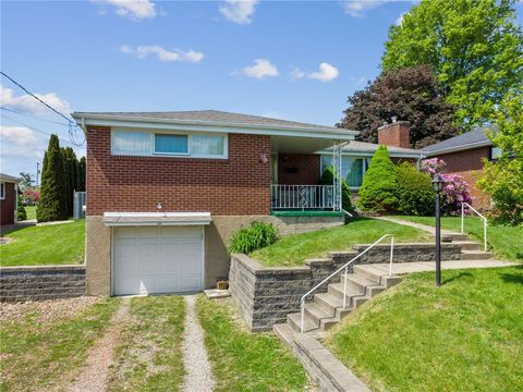324 Grove Dr Lower Burrell PA 15068