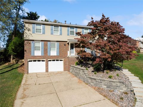 Photo of 2117 Berkshire Dr, Monroeville, PA 15146 (MLS # 1735795)