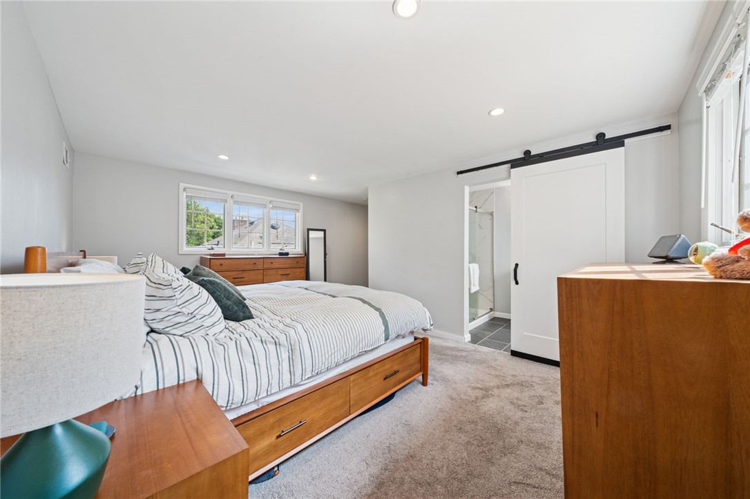 Churchill Boro, Pennsylvania 15235, United States, 4 Bedrooms Bedrooms, ,3 BathroomsBathrooms,Residential,Active,189984