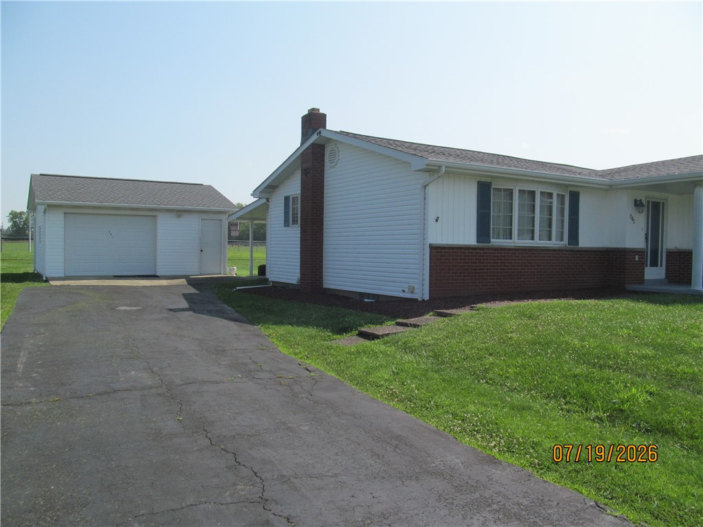 724 Cemetery Rd.