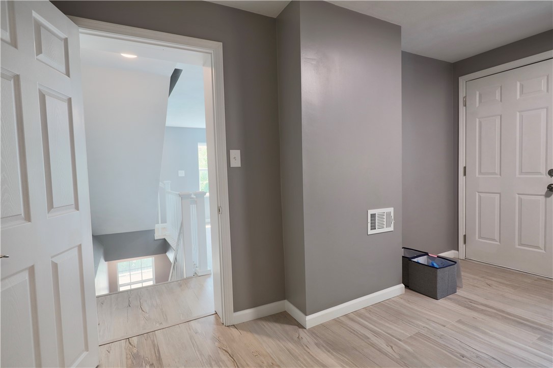 Oakland, Pennsylvania 15213, United States, 2 Bedrooms Bedrooms, ,3 BathroomsBathrooms,Residential,Active,185926