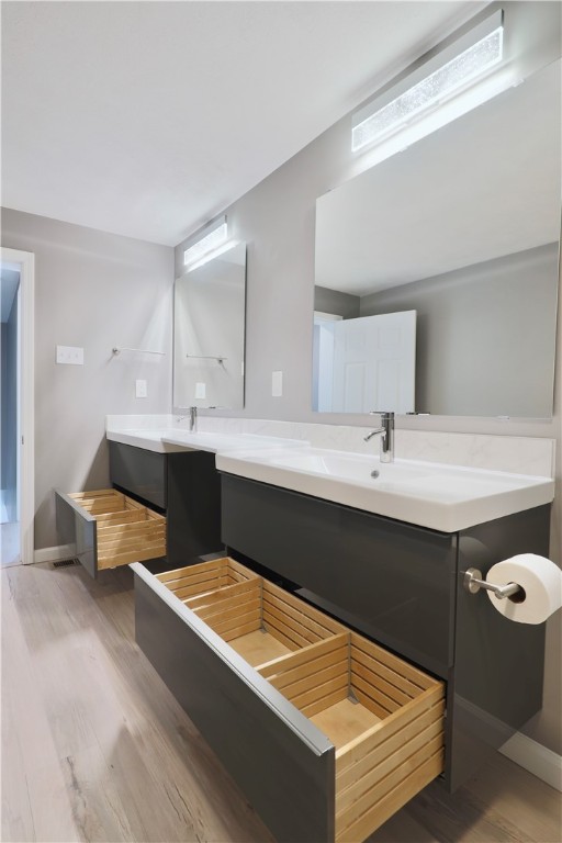 Oakland, Pennsylvania 15213, United States, 2 Bedrooms Bedrooms, ,3 BathroomsBathrooms,Residential,Active,185926