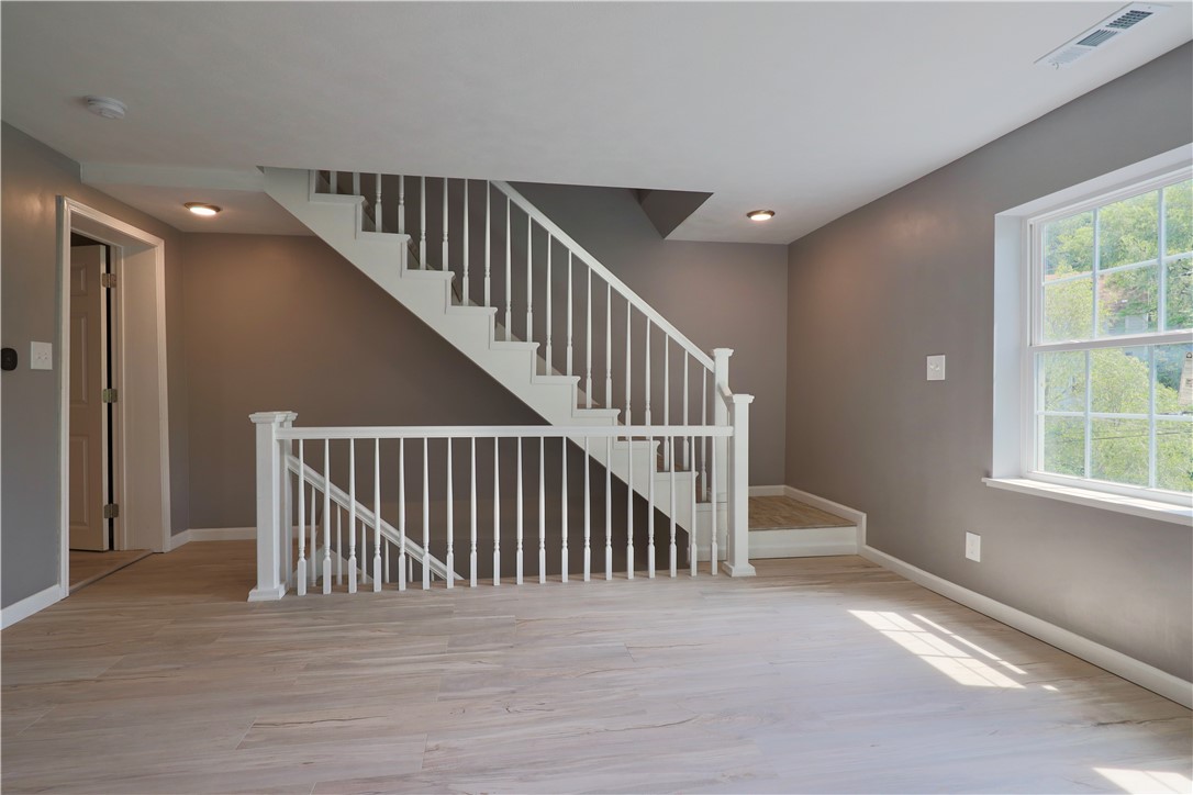 Oakland, Pennsylvania 15213, United States, 2 Bedrooms Bedrooms, ,3 BathroomsBathrooms,Residential,Active,185926