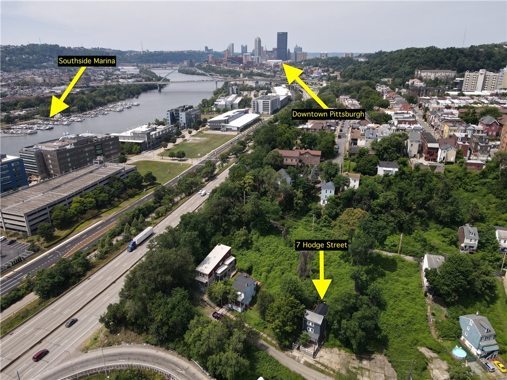 Oakland, Pennsylvania 15213, United States, 2 Bedrooms Bedrooms, ,3 BathroomsBathrooms,Residential,Active,185926