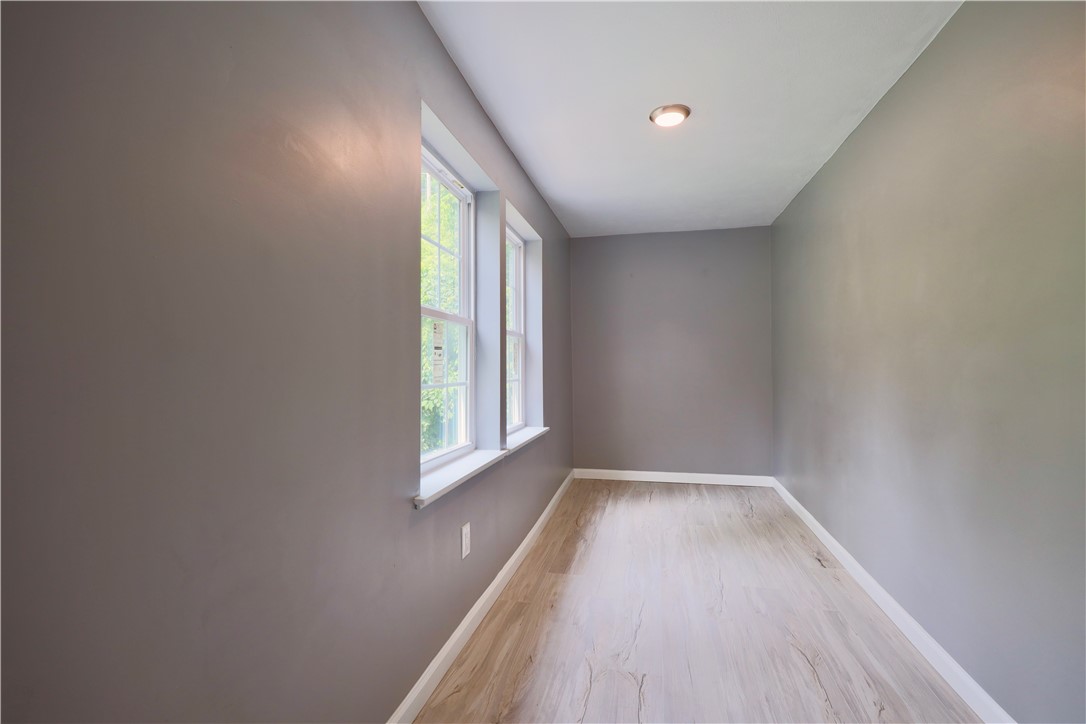 Oakland, Pennsylvania 15213, United States, 2 Bedrooms Bedrooms, ,3 BathroomsBathrooms,Residential,Active,185926