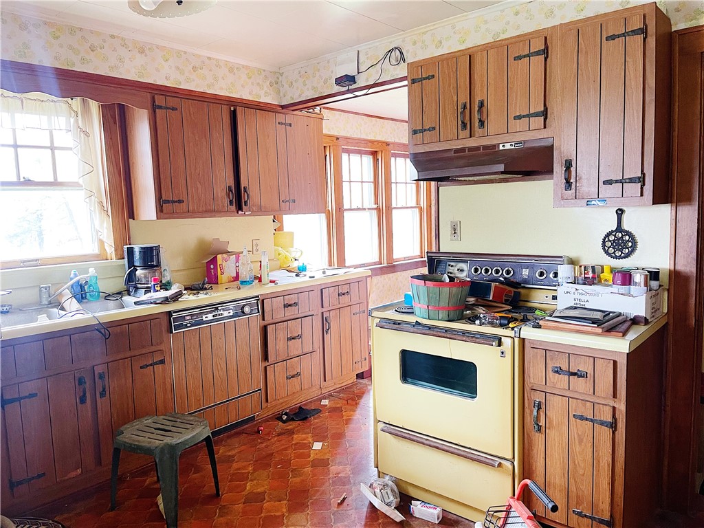 Stonycreek Twp, Pennsylvania 15541, United States, 3 Bedrooms Bedrooms, ,1 BathroomBathrooms,Residential,Pending,103918