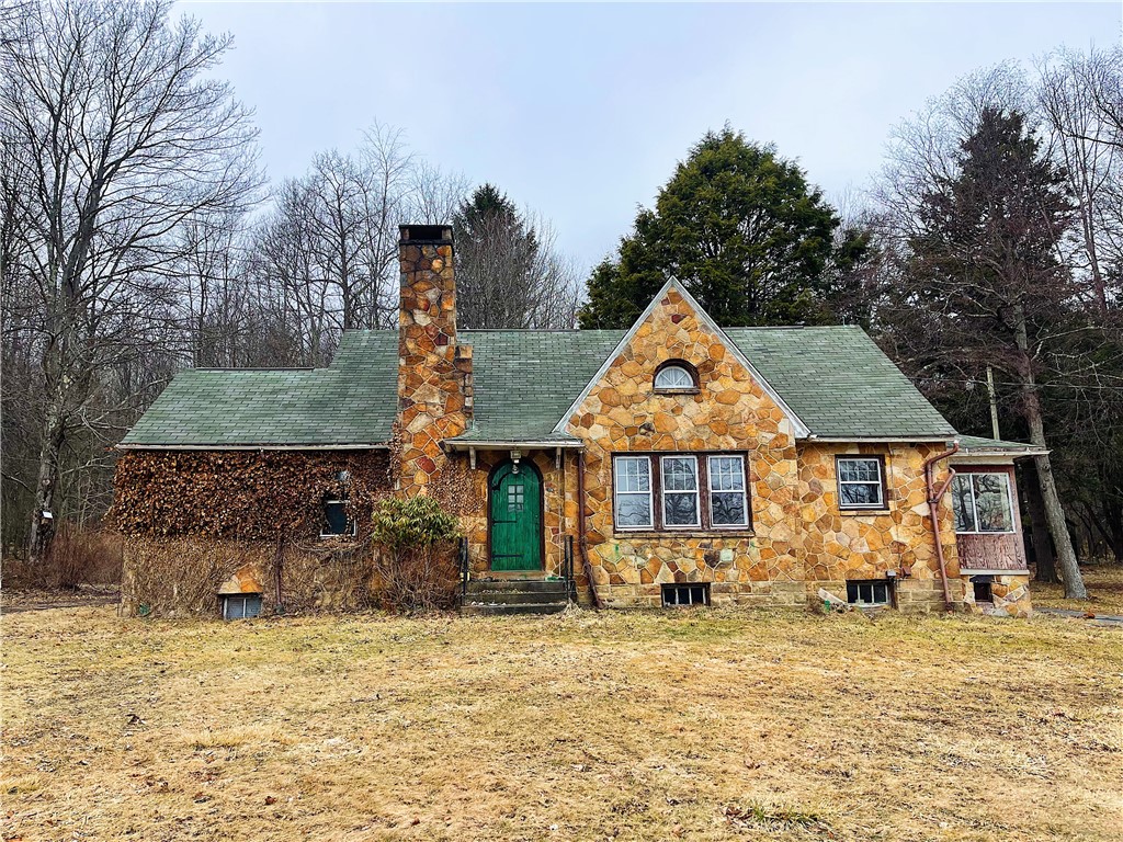 Stonycreek Twp, Pennsylvania 15541, United States, 3 Bedrooms Bedrooms, ,1 BathroomBathrooms,Residential,Pending,103918