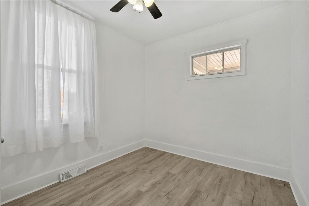 416 Ash St St, California, Pennsylvania image 14