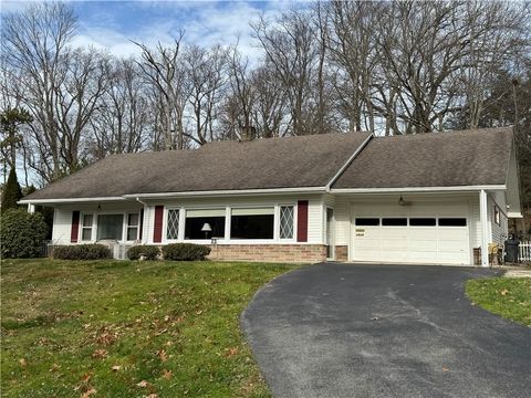 1929 Bates Drive Westmont Hilltop School District PA 15905