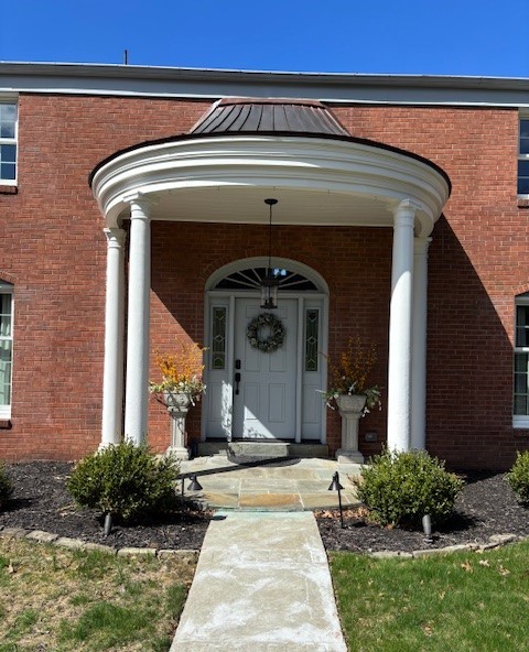 148 Warwick Dr