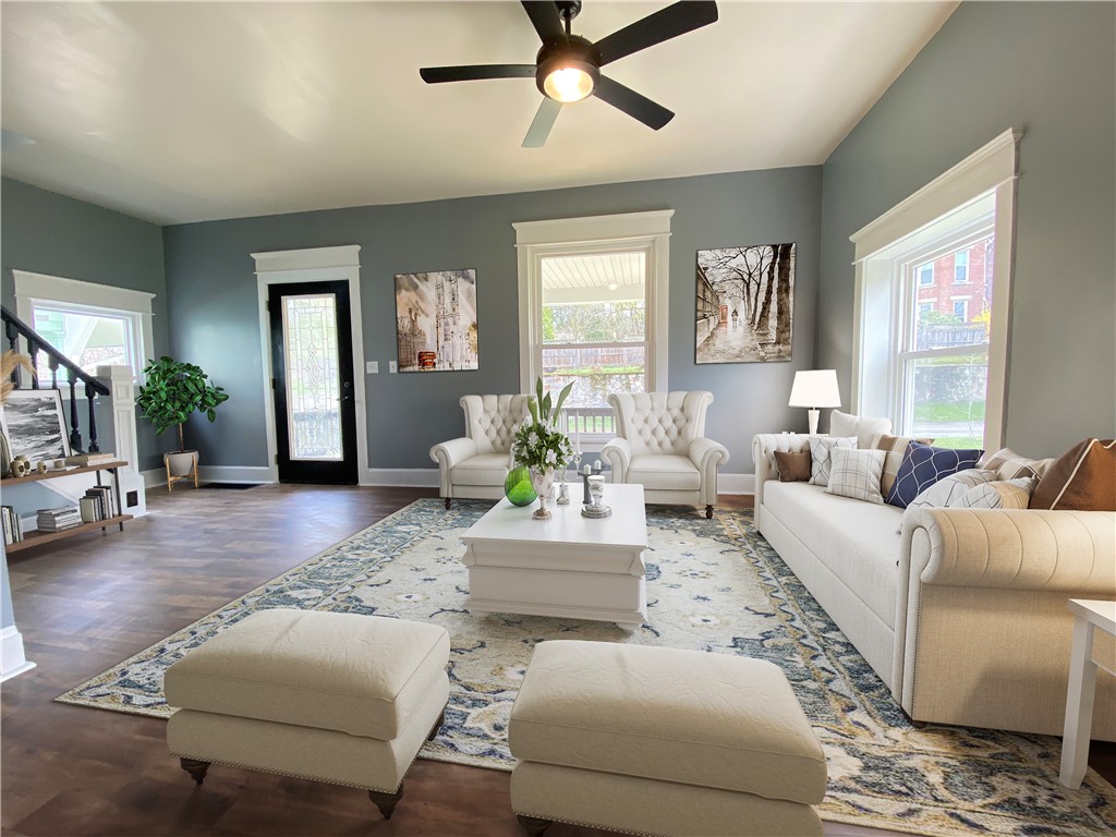 Greenville Boro - Mer, Pennsylvania 16125, United States, 4 Bedrooms Bedrooms, ,2 BathroomsBathrooms,Residential,Active,60809