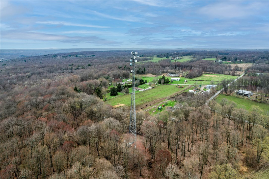 Salem Twp - Mer, Pennsylvania 16125, United States, 3 Bedrooms Bedrooms, ,2 BathroomsBathrooms,Residential,Active,107581
