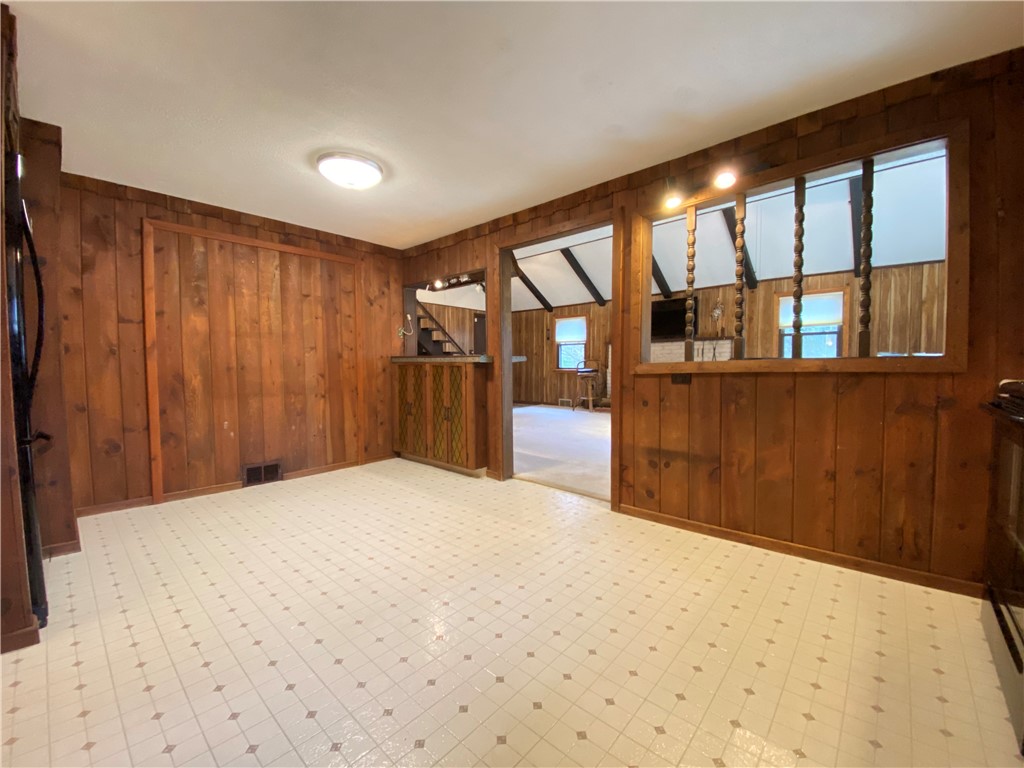 Salem Twp - Mer, Pennsylvania 16125, United States, 3 Bedrooms Bedrooms, ,2 BathroomsBathrooms,Residential,Active,107581