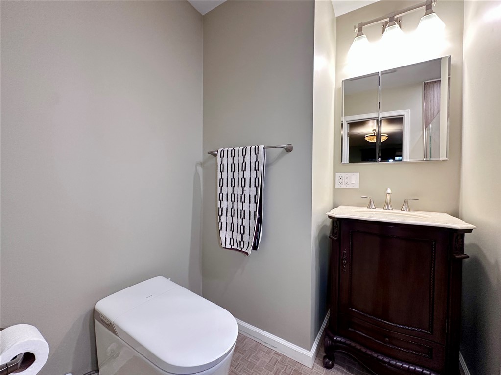 Neshannock Twp, Pennsylvania 16105, United States, 3 Bedrooms Bedrooms, ,3 BathroomsBathrooms,Residential,Active,246497