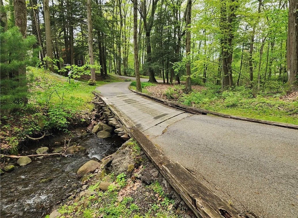 Neshannock Twp, Pennsylvania 16105, United States, 3 Bedrooms Bedrooms, ,3 BathroomsBathrooms,Residential,Active,246497