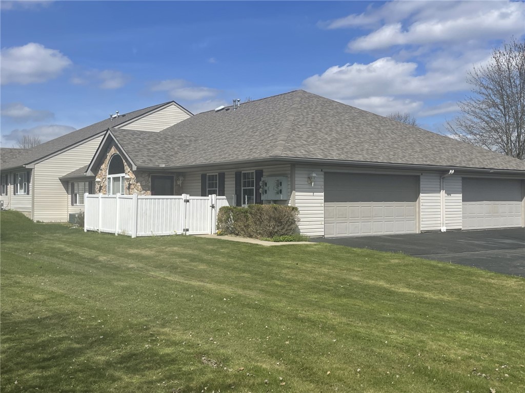 View Union Twp - LAW, PA 16101 condo