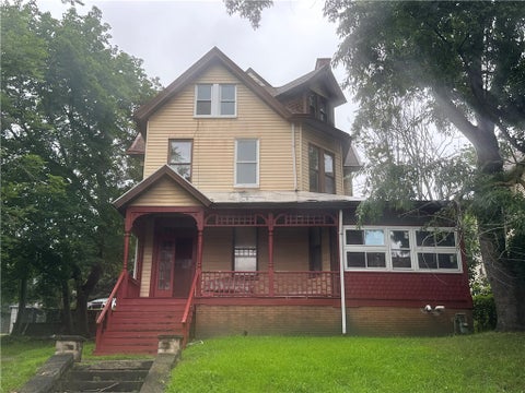 Multifamily For Sale - 742 Chartiers Avenue Ave<br/> McKees Rocks, PA 15136