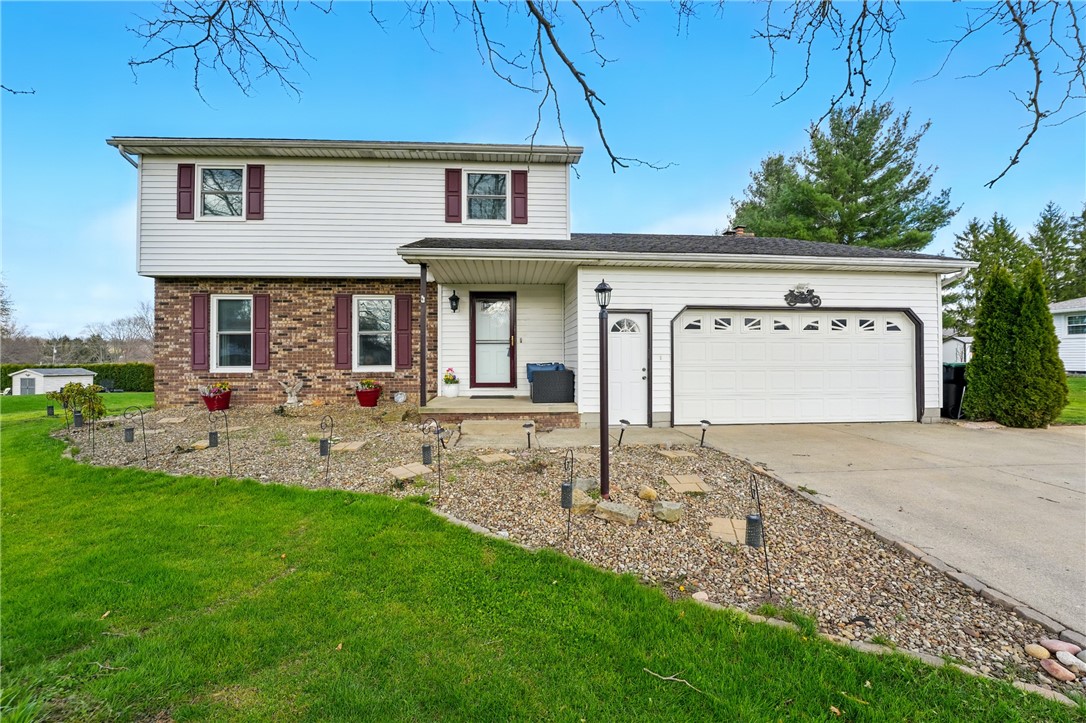 3690 Clearview Dr, Hermitage, Pennsylvania image 3