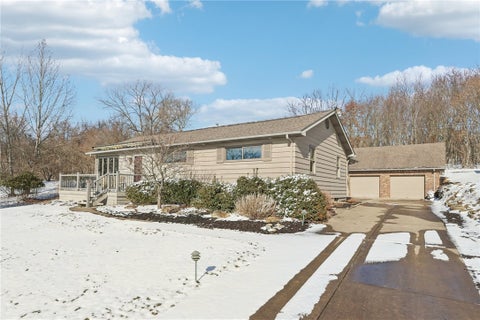 Photo for 541 Riverview Rd