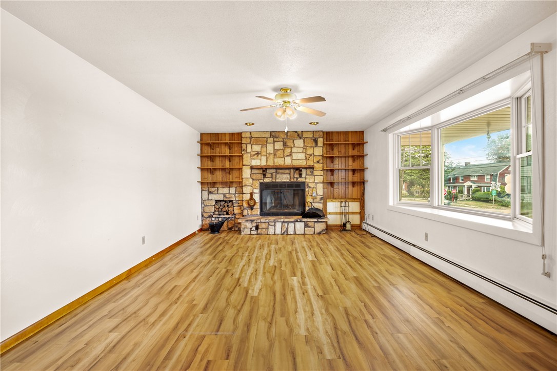 Somerset Boro, Pennsylvania 15501, United States, 3 Bedrooms Bedrooms, ,2 BathroomsBathrooms,Residential,Active,204536