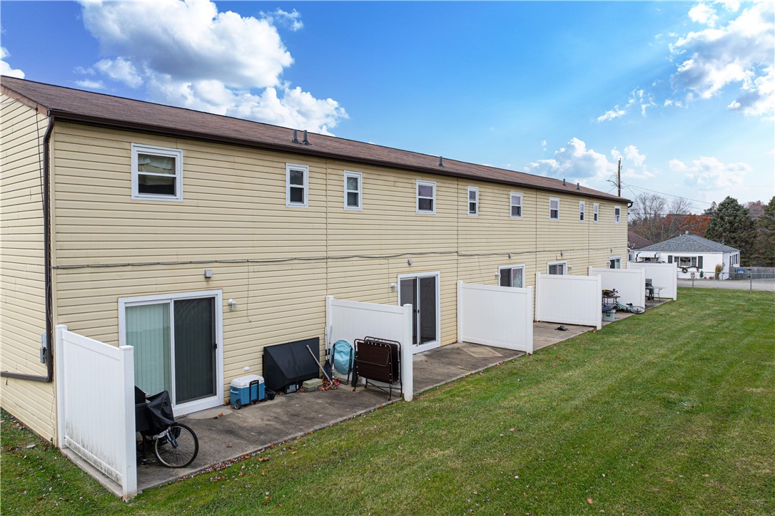 2204 Constitution Blvd