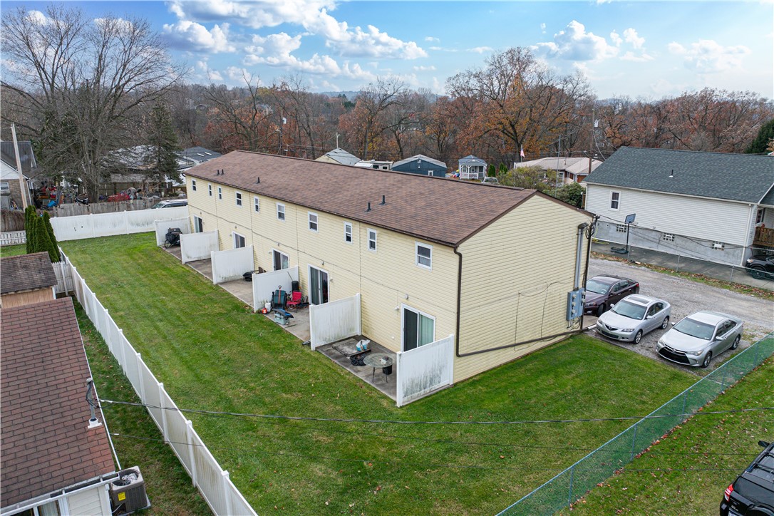 2204 Constitution Blvd