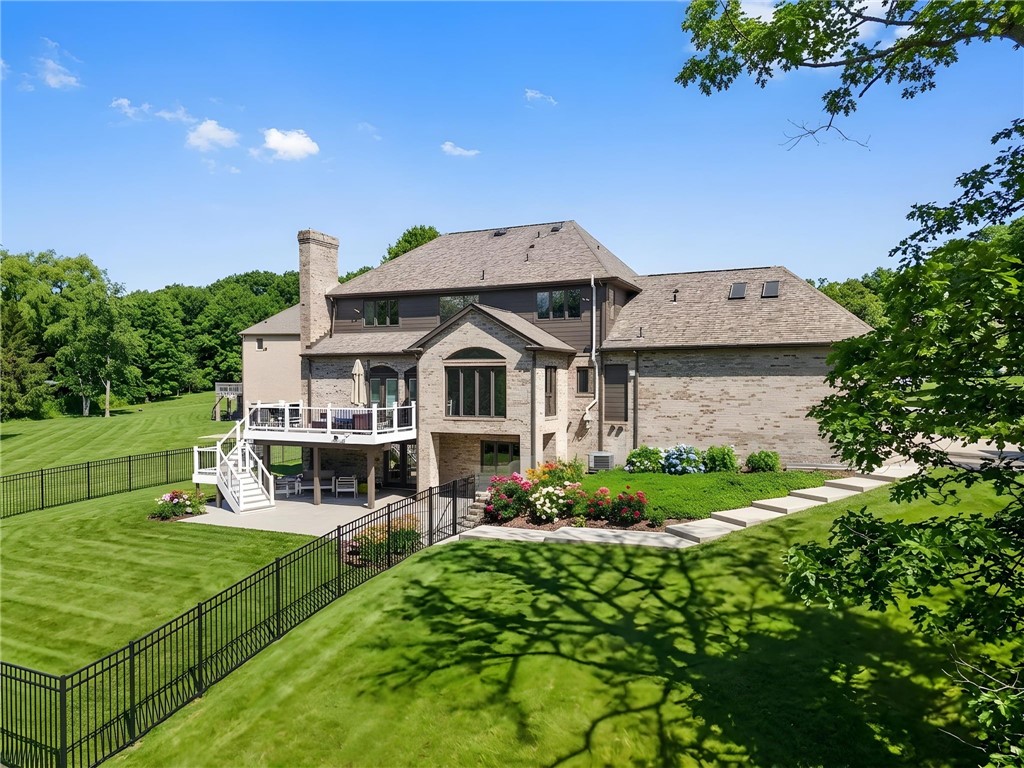421 Lenox Ct