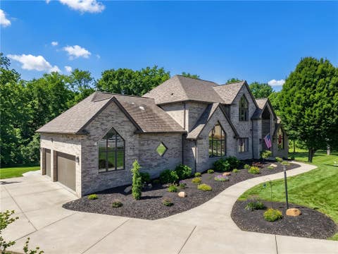 Townhouse For Sale - 421 Lenox Ct Ct<br/> Richland, PA 15044