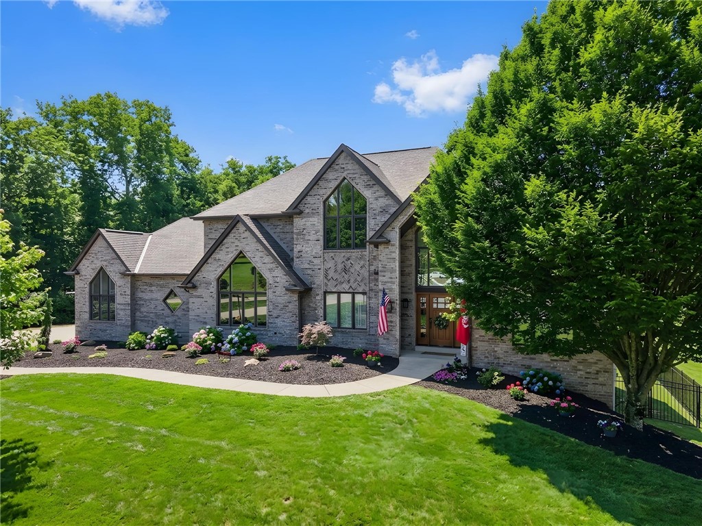 421 Lenox Ct