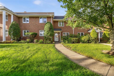 Photo for 831 Alden Dr