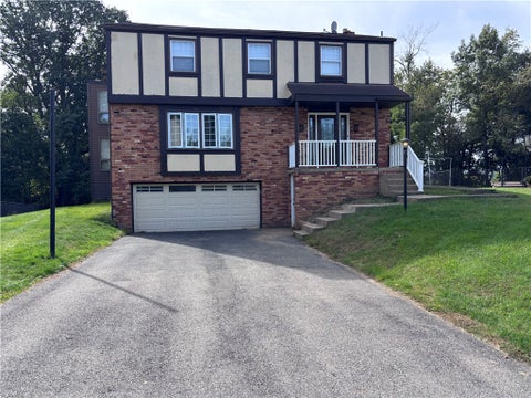 Photo for 10 Barrington Dr