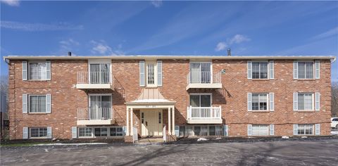 330 New World Jefferson Hills PA 15025