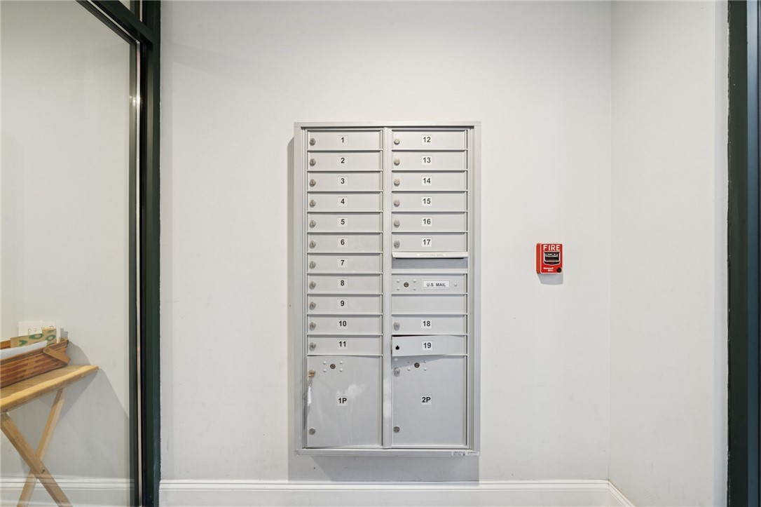 Swissvale, Pennsylvania 15218, United States, 2 Bedrooms Bedrooms, ,2 BathroomsBathrooms,Residential,Contingent,250025