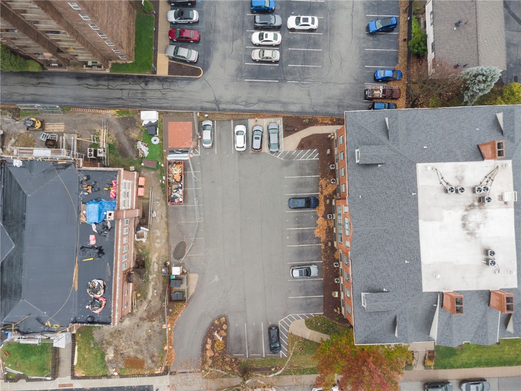 Swissvale, Pennsylvania 15218, United States, 2 Bedrooms Bedrooms, ,2 BathroomsBathrooms,Residential,Contingent,250025