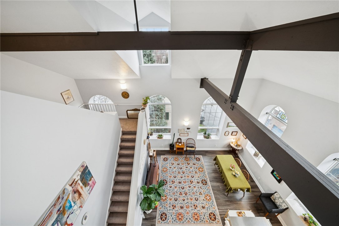 Swissvale, Pennsylvania 15218, United States, 2 Bedrooms Bedrooms, ,2 BathroomsBathrooms,Residential,Contingent,250025