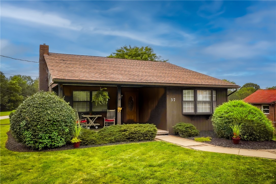 Cecil, Pennsylvania 15321, United States, 3 Bedrooms Bedrooms, ,2 BathroomsBathrooms,Residential,Active,172789