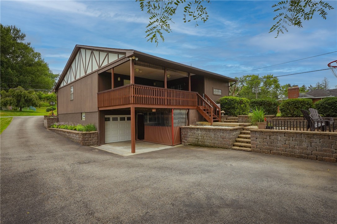 Cecil, Pennsylvania 15321, United States, 3 Bedrooms Bedrooms, ,2 BathroomsBathrooms,Residential,Active,172789