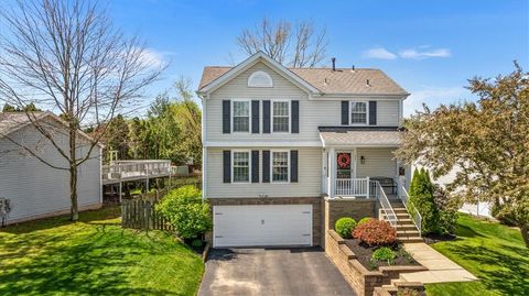 521 Sarah Dr Cranberry Twp PA 16066