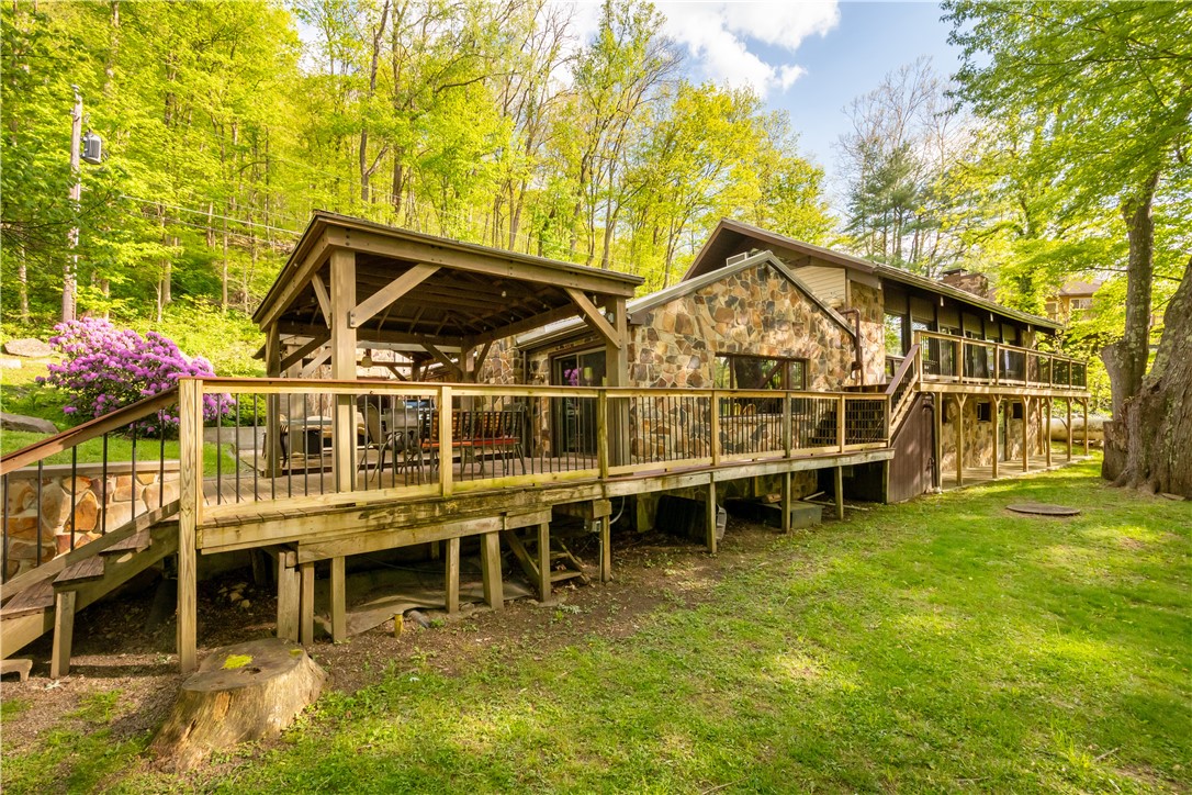 750 Lake Side Rd