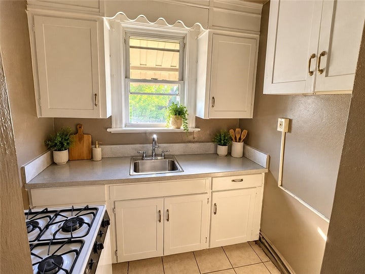 Photo 1 of 15 — 539 2nd st, Pitcairn, PA 15140