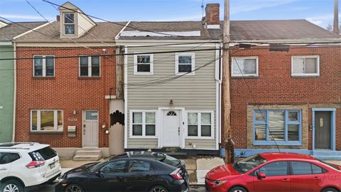 Photo of 1202 Sarah St, Pittsburgh, PA 15203 (MLS # 1736999)