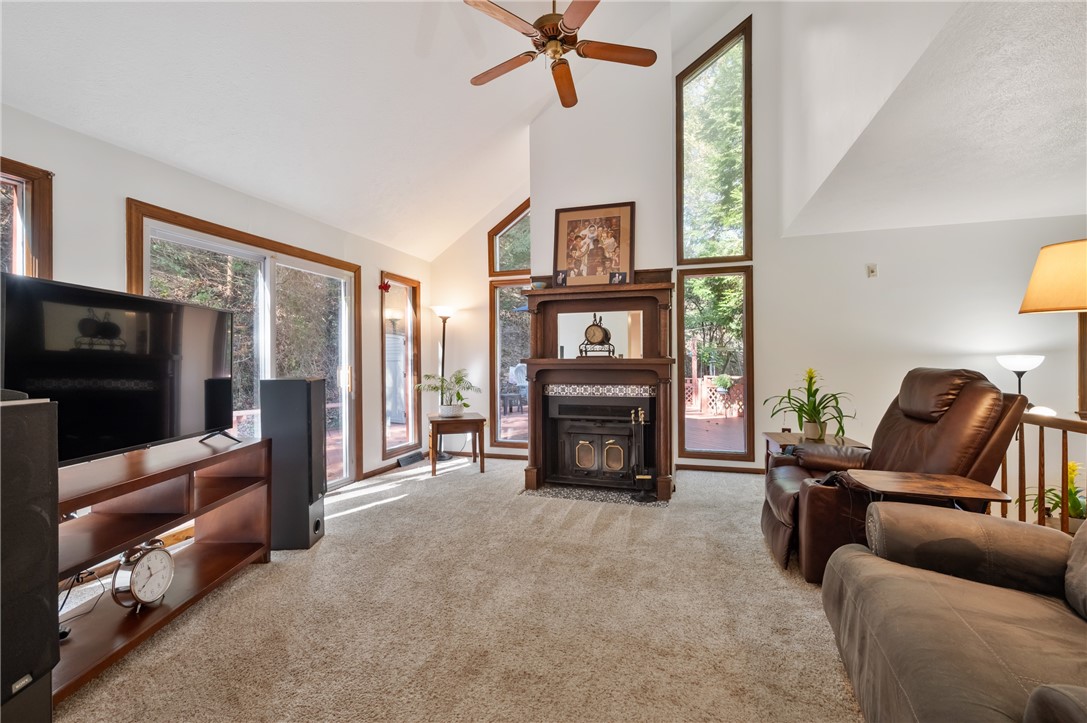 525 Arcadia Drive