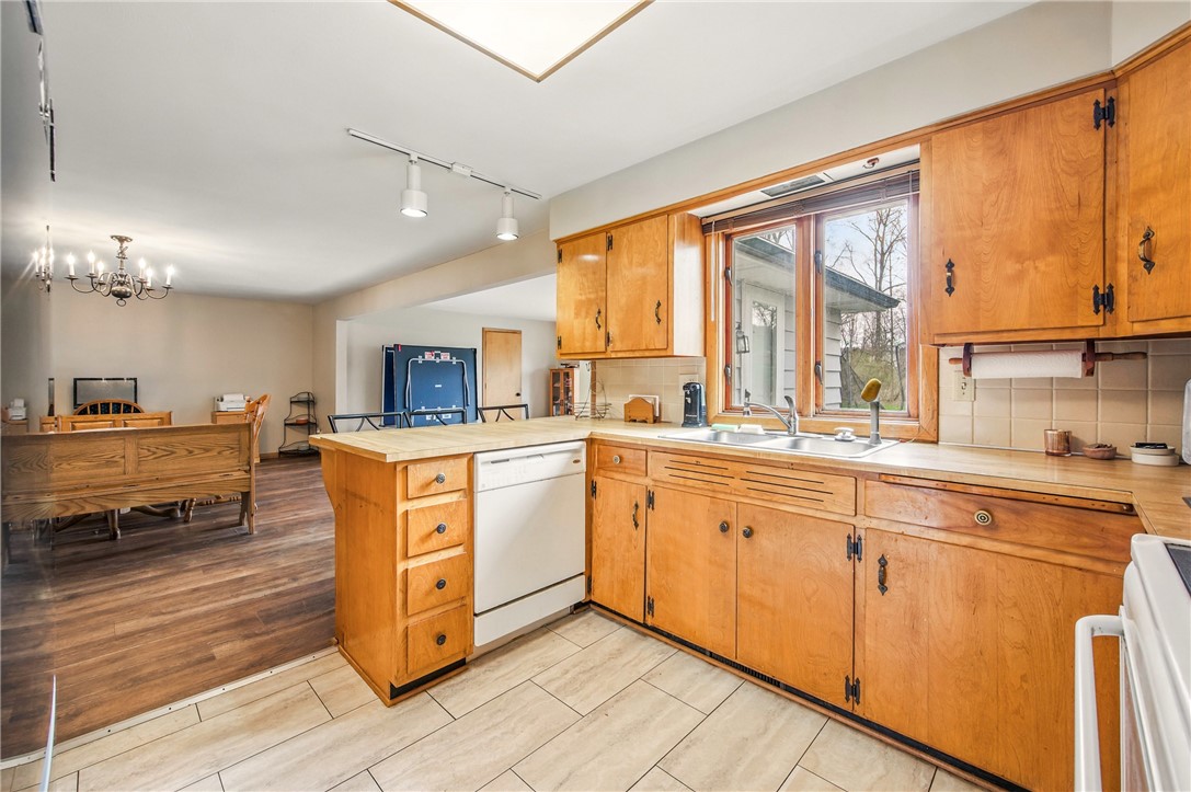 836 Karen Lane Ln, Hermitage, Pennsylvania image 13