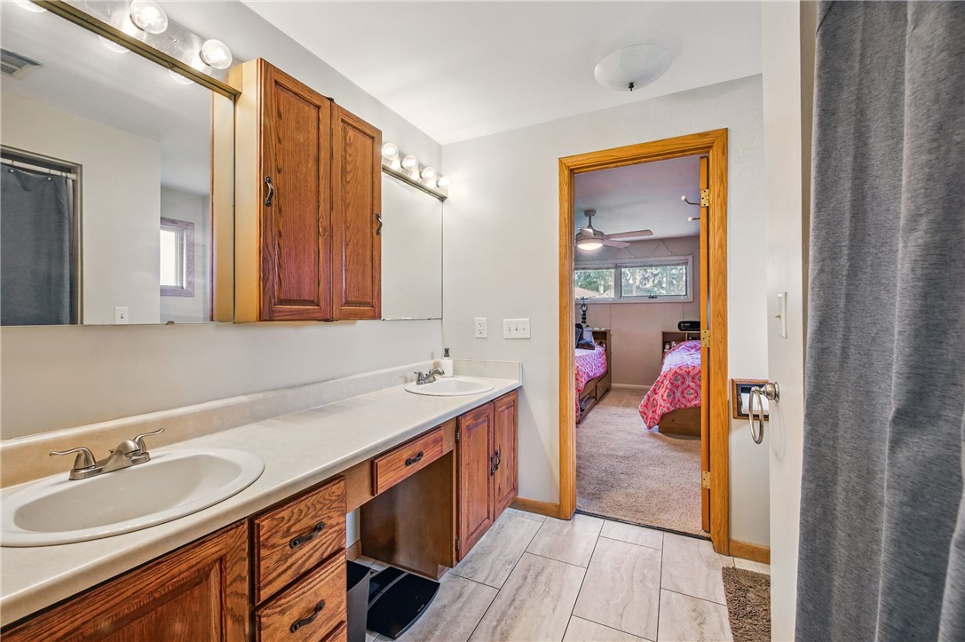 836 Karen Lane Ln, Hermitage, Pennsylvania image 15