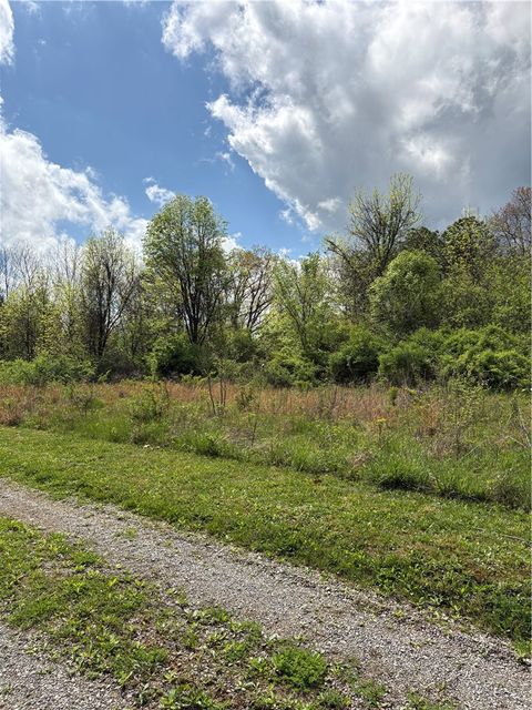 Photo of 0 Pickens Rd, Aliquippa, PA 15001 (MLS # 1751915)