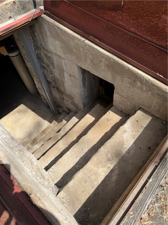 New Castle, Pennsylvania 16101, United States, 4 Bedrooms Bedrooms, ,2 BathroomsBathrooms,Residential,Active,203833