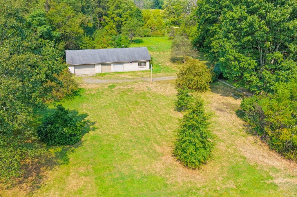 New Castle, Pennsylvania 16101, United States, 4 Bedrooms Bedrooms, ,2 BathroomsBathrooms,Residential,Active,203833