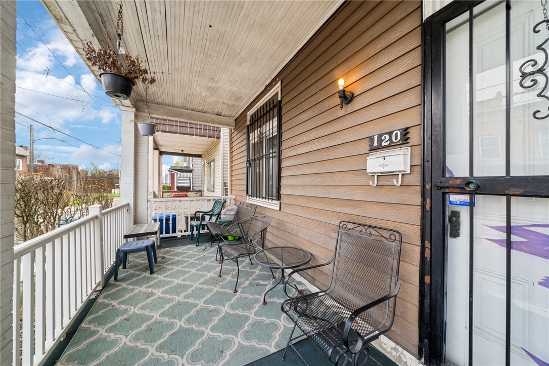 120 Shetland St