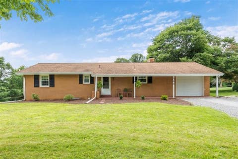 Photo for 342 Whitestown Rd